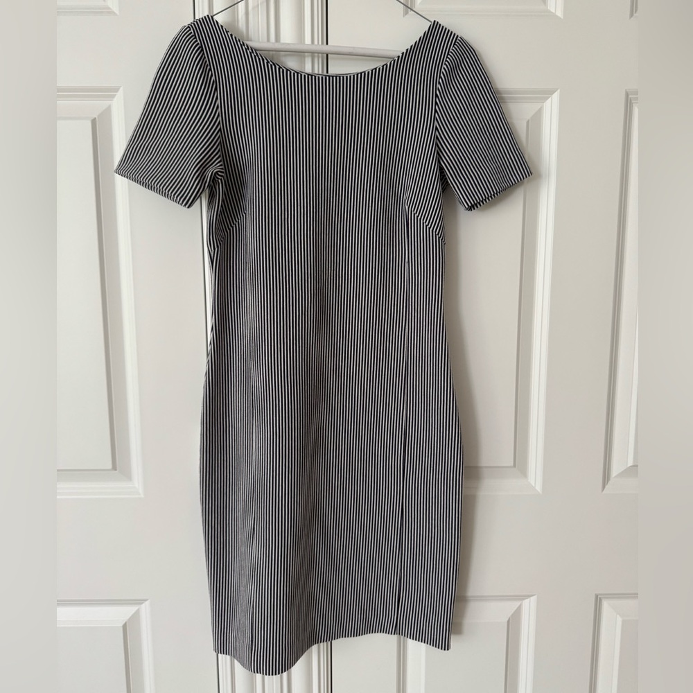 Banana Republic - Size S - Navy Blue and White Striped Shift Dress